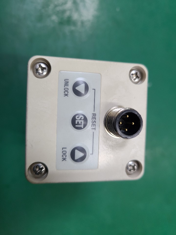 (미사용품) SMC REGULATOR IVT2090-142L5 전자식 진공 레귤레이터