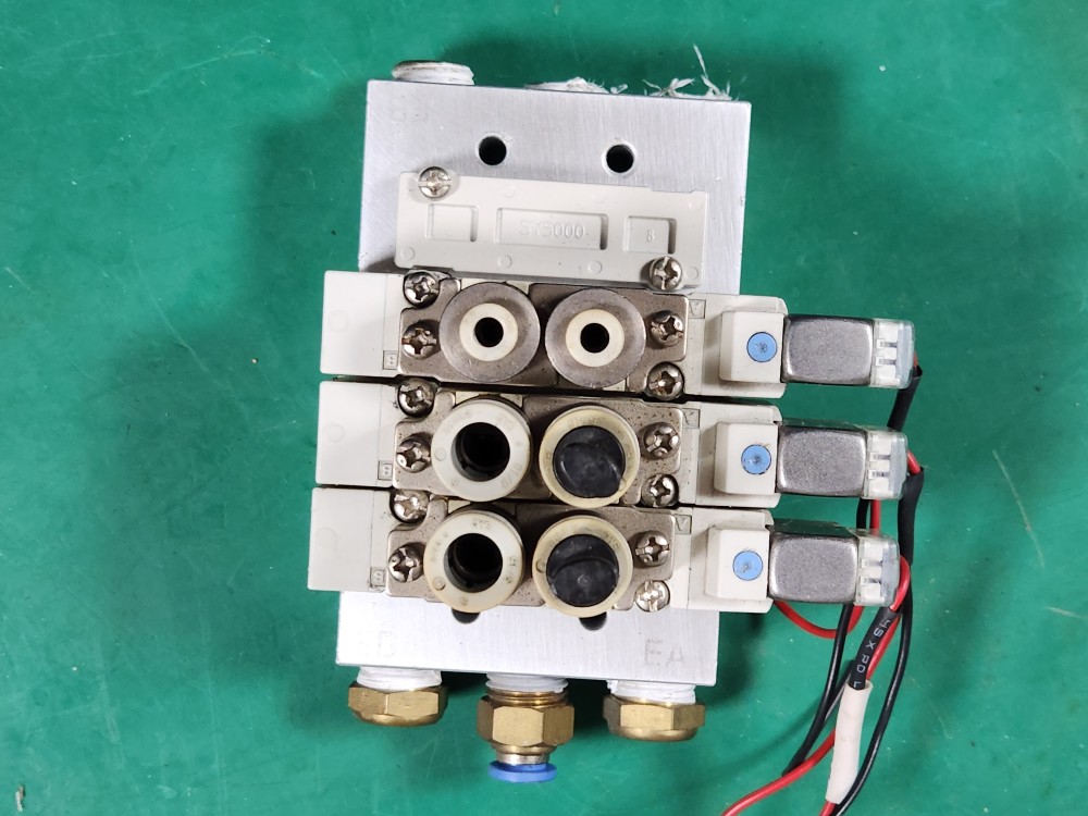 SMC SOLENOID VALVE  SY5120-5G (3EA) (중고)