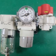 SMC REGULATOR AF30-03-A+AR30-03G-A+VHS30 (중고) 레귤레이터