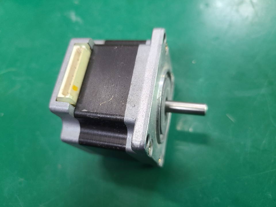 STEPPING MOTOR PKH56JM2-901 스테퍼 모터 (중고)