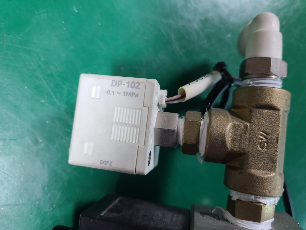 SMC SOLENOIDE VALVE VT317+DP-102 (중고) 솔레노이드 밸브