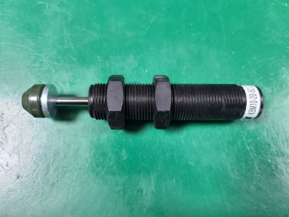 KYB SHOCK ABSORBER KBM10-20-5C (중고) 쇼크 업소버