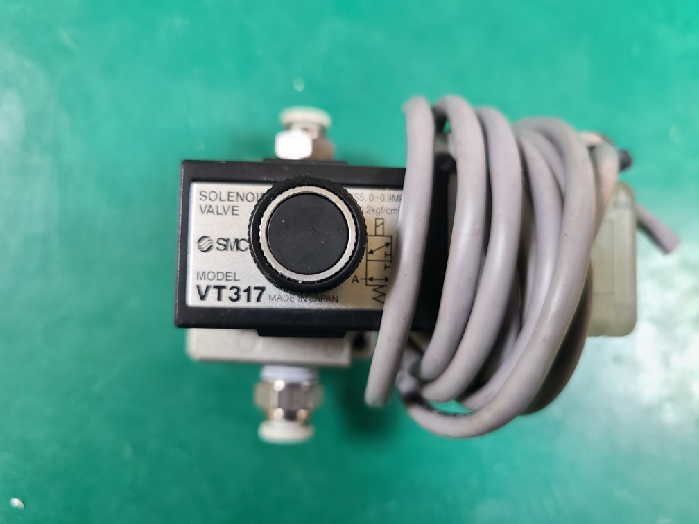 SMC SOLENOIDE VALVE VT317 (중고) 솔레노이드 밸브