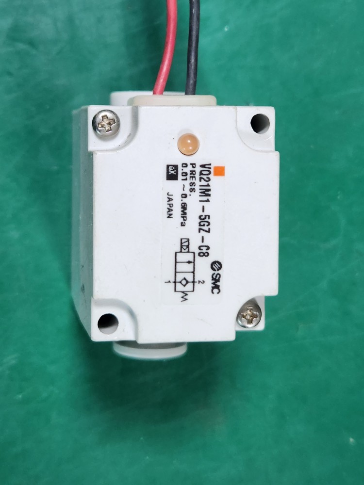 SMC SOLENOIDE VALVE VQ21M1-5GZ-C8 (중고)