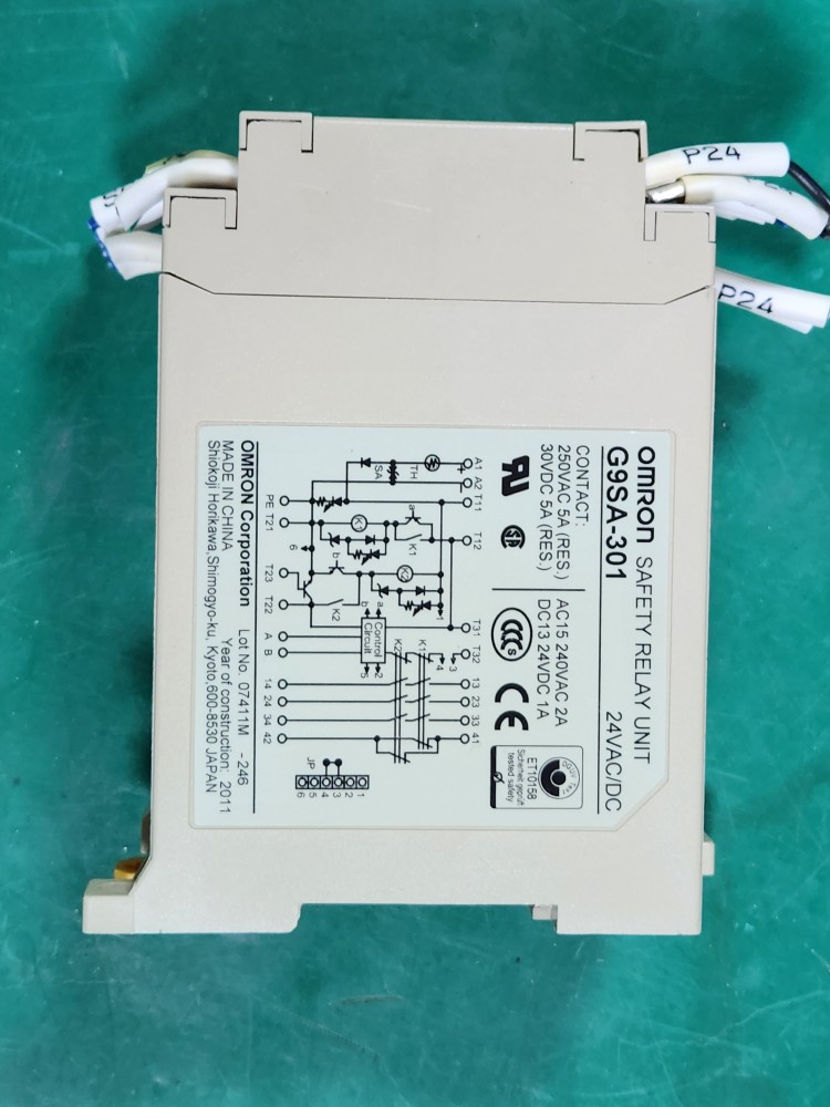 OMRON SAFETY RELAY UNIT G9SA-301 (중고) 옴론 안전릴레이