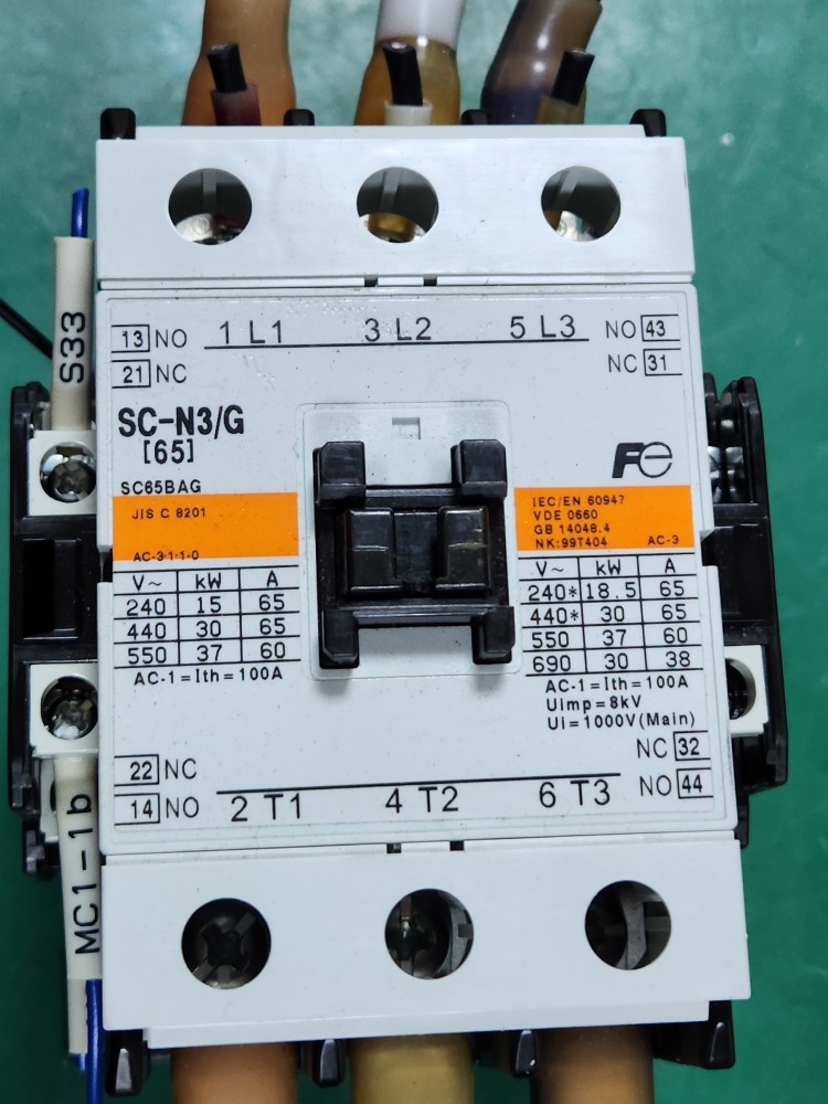 FUJI MAGNETIC CONTACTOR SC-N3/G(65) 후지 마그네틱 컨텍터 (중고)