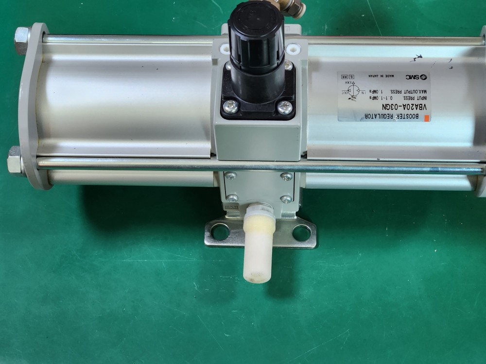 SMC BOOSTER REGULATOR VBA20A-03GN 부스터 레귤레이터 (중고)