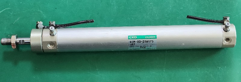 CKD CYLINDER SCM-00-25B175-P7  실린더 (중고)