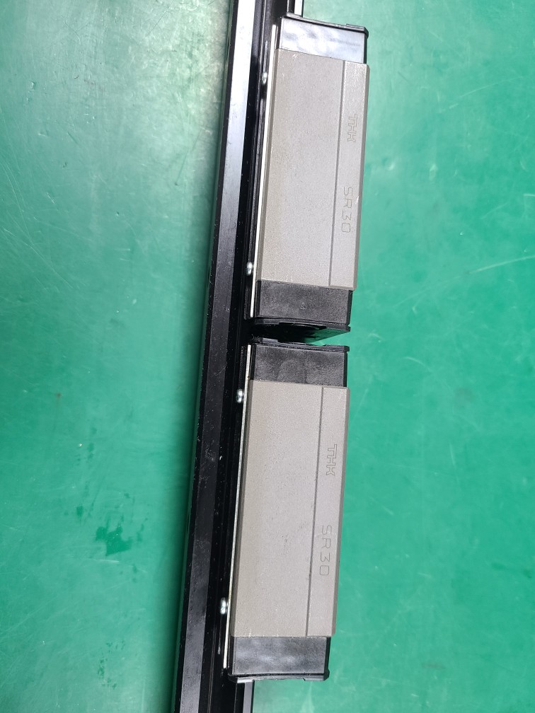 THK LM GUIDE SR30W2UU-L660 엘엠가이드