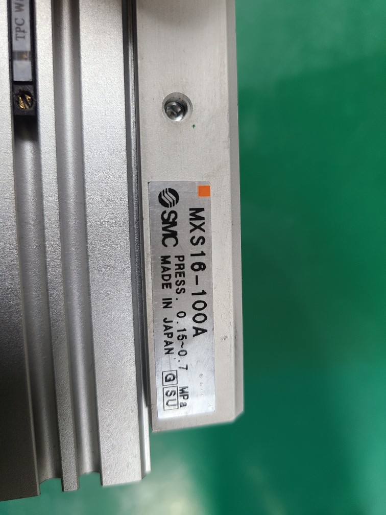SMC SLIDE TABLE CYLINDER MXS16-100A (중고)  슬라이드 테이블 실린더