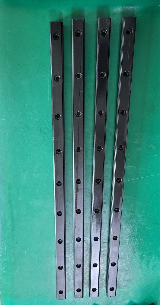 NSK LM GUIDE RAIL LH20-520L (중고) 엔에스케이 엘엠가이드 레일