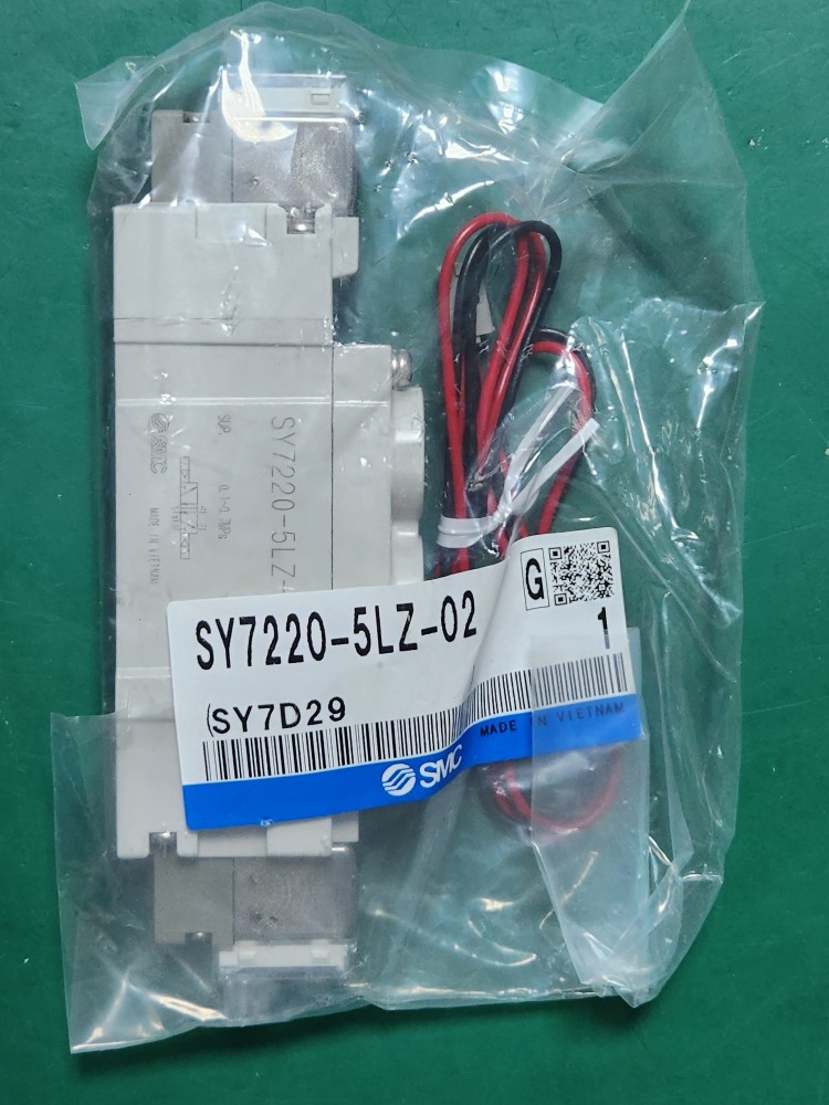 (A급-미사용품) SMC SOLENOID VALVE SY7220-5LZ-02 솔레노이드 벨브