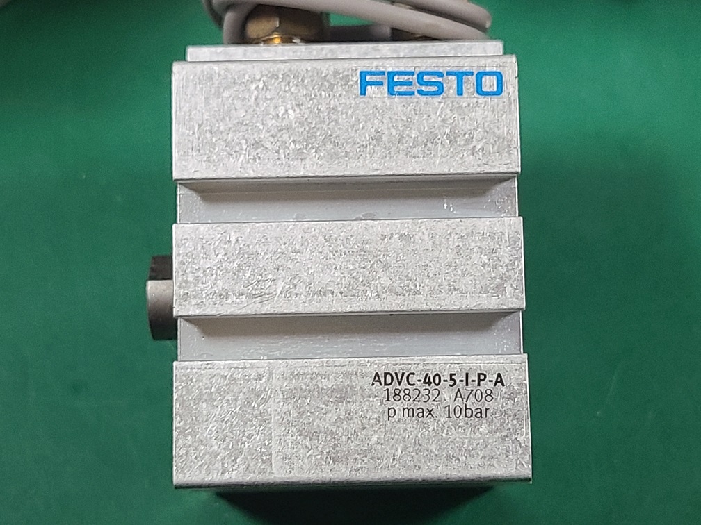 FESTO  CYLINDER  ADVC-40-5-I-P-A  (중고) 훼스토   실린더