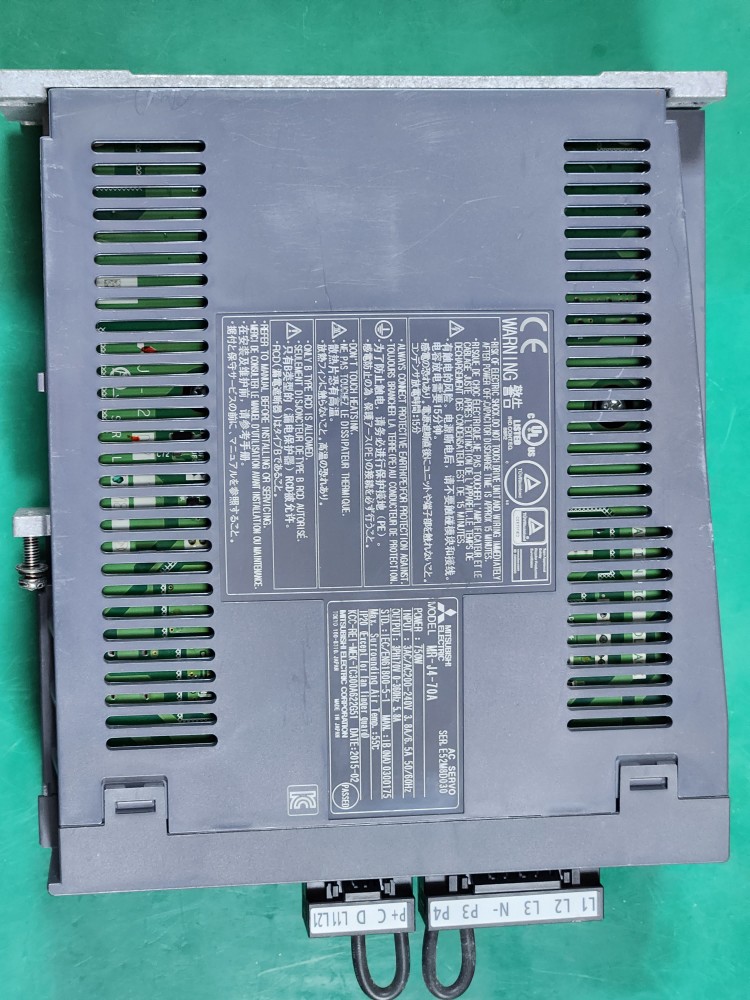 MITSUBISHI SERVO DRIVE MR-J4-70A 미츠비시 서보 드라이브 (중고)