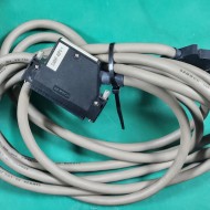 PLC I/O CABLE C40HF-40PV-1 (중고)