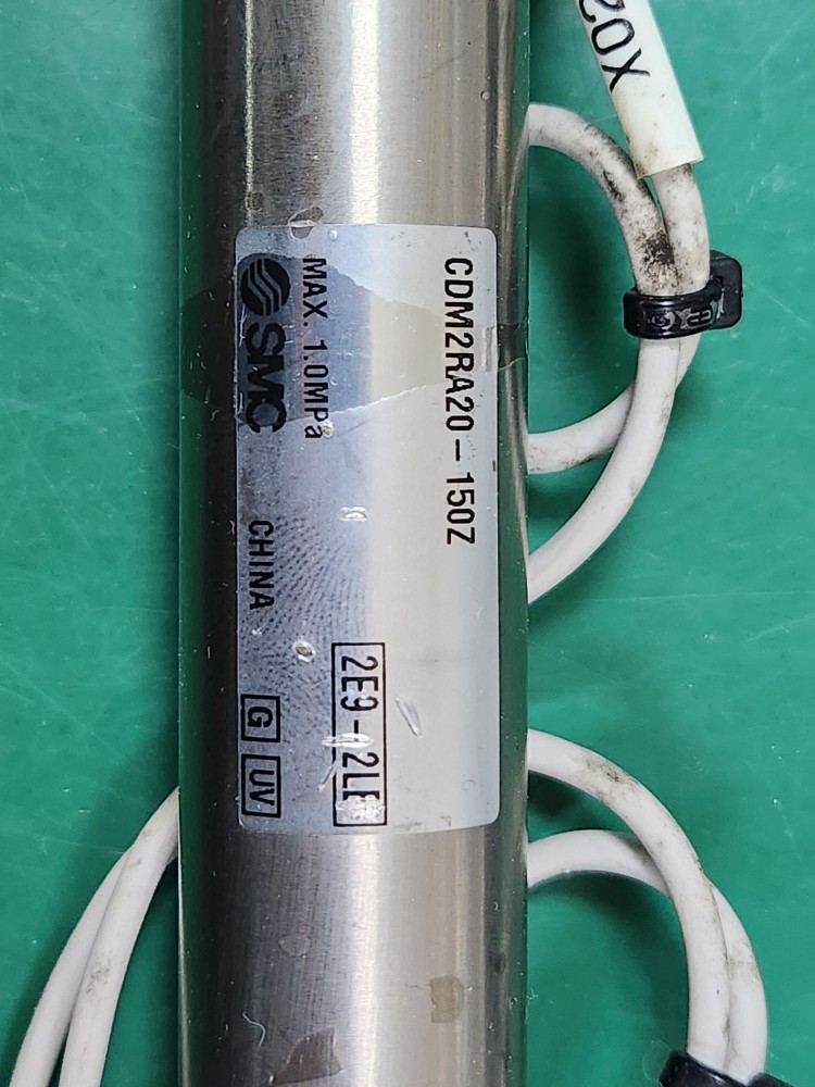 SMC AIR CYLINDER CDM2RA20-150Z 에어 실린더 (중고)