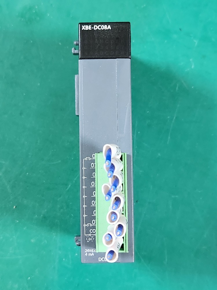 LS PLC XBE-DC08A V1.30 (중고)