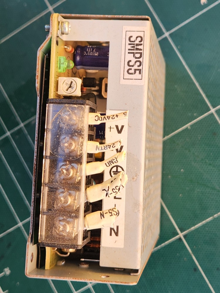 OMRON POWER SUPPLY S82J-02524D 오므론 파워서플라이 (중고)