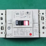 MITSUBISHI EARTH-LEAKAGE CIRCUIT BREAKER NV32-SV (20A) 미쓰비시 회로 차단기(중고)