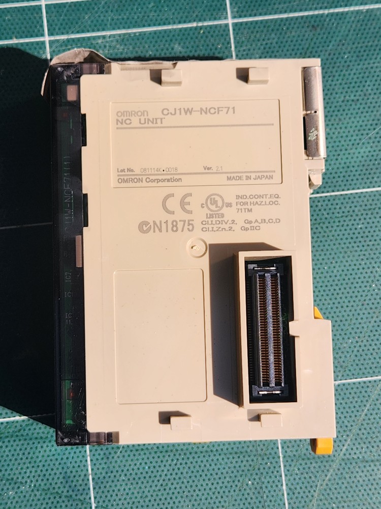 OMRON  PLC  NC UNIT CJ1W-NCF71 오므론 NC유닛 (중고)