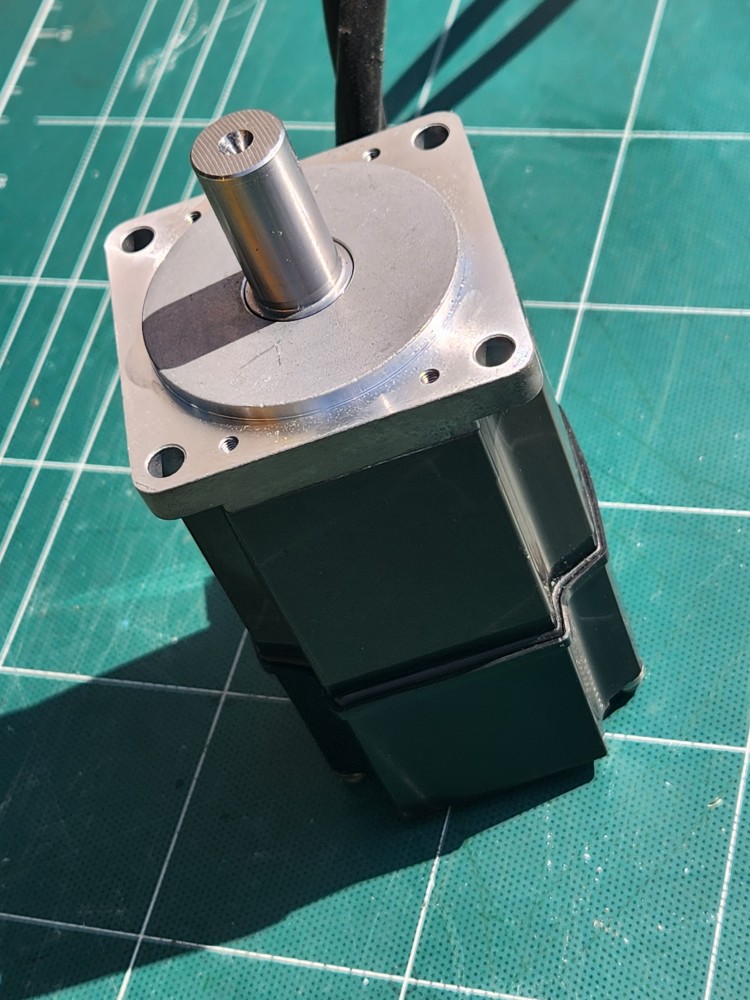 MITSUBISHI AC SERVO MOTOR HC-MFS23G2 미쓰비시 서보 모터 (중고)