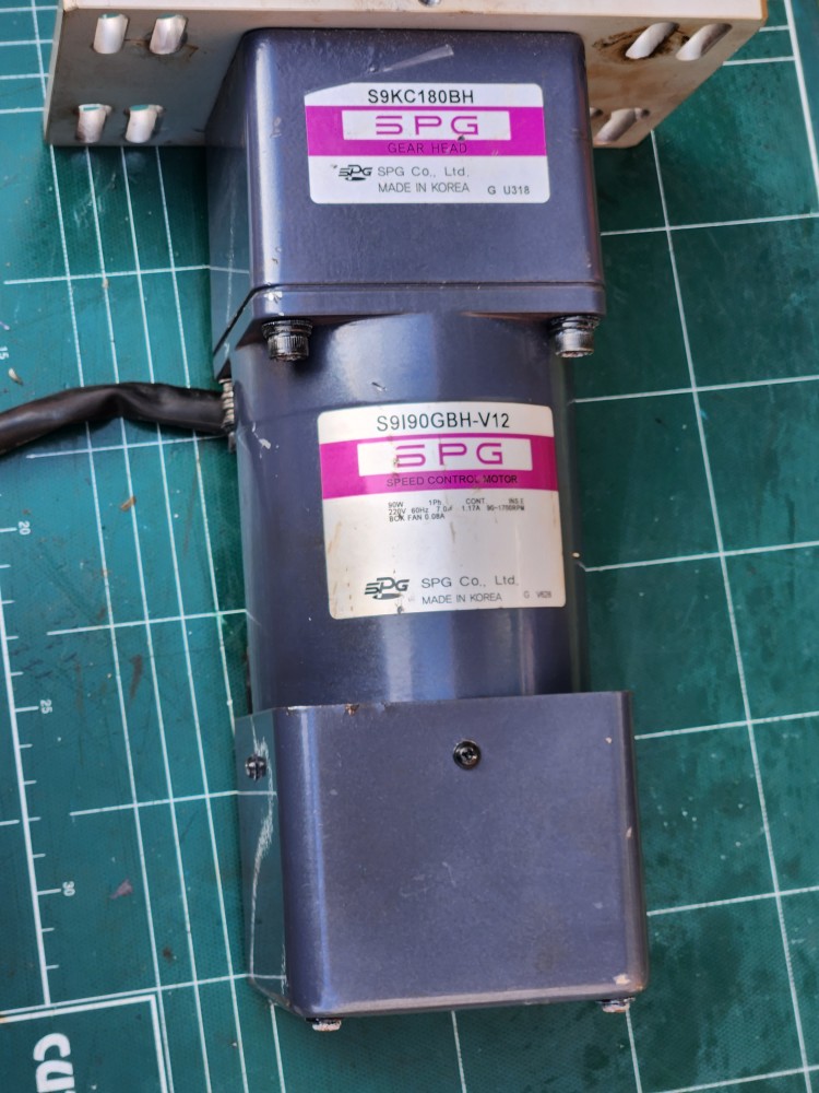 SPG SPEED CONTROL MOTOR S9I90GBH-V12+S9KC180BH (중고) 성신 속도조절형 모타