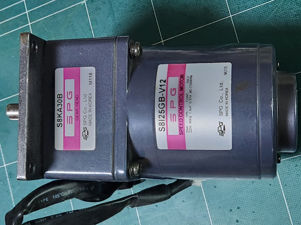 SPEED CONTROL MOTOR S8I25GB-V12 + S8KA30B (중고)