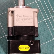 APEX REDUCER AB060-S1-P2  5:1 감속기 (중고)