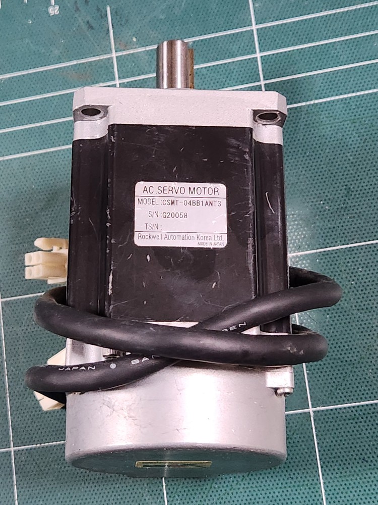 ROCKWELL-AUTOMATION AC SERVO MOTOR CSMT-04BB1ANT3 삼성 서보 모터 (중고)