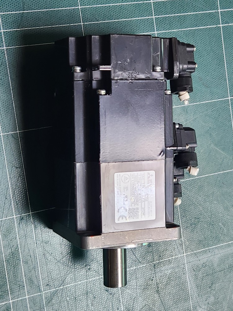 MITSUBISHI SERVO MOTOR HG-KR23B 미쓰비시 서보 모터 (중고)