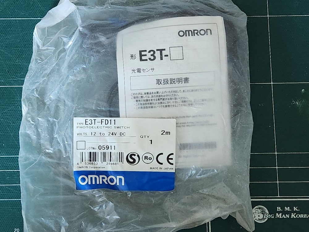 (미사용품) OMRON SENSOR E3T-FD11 오므론 센서