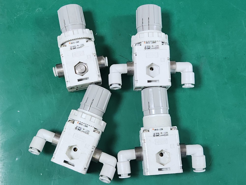 SMC REGULATOR IRV10-C06B, LC06, LC06B, LC08BG 레귤레이터 (중고)