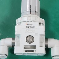 SMC REGULATOR  IRV20-LC10B  레귤레이터 (중고)