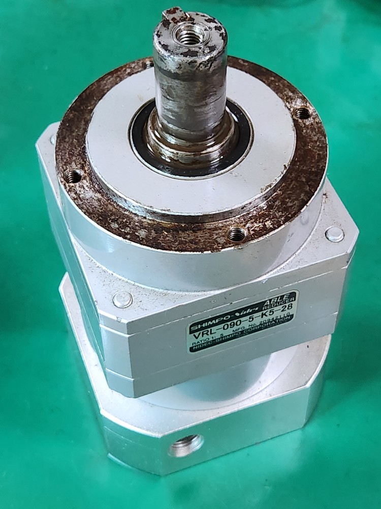 NIDEC REDUCER VRL-090-5-K5-28 감속기 (중고)