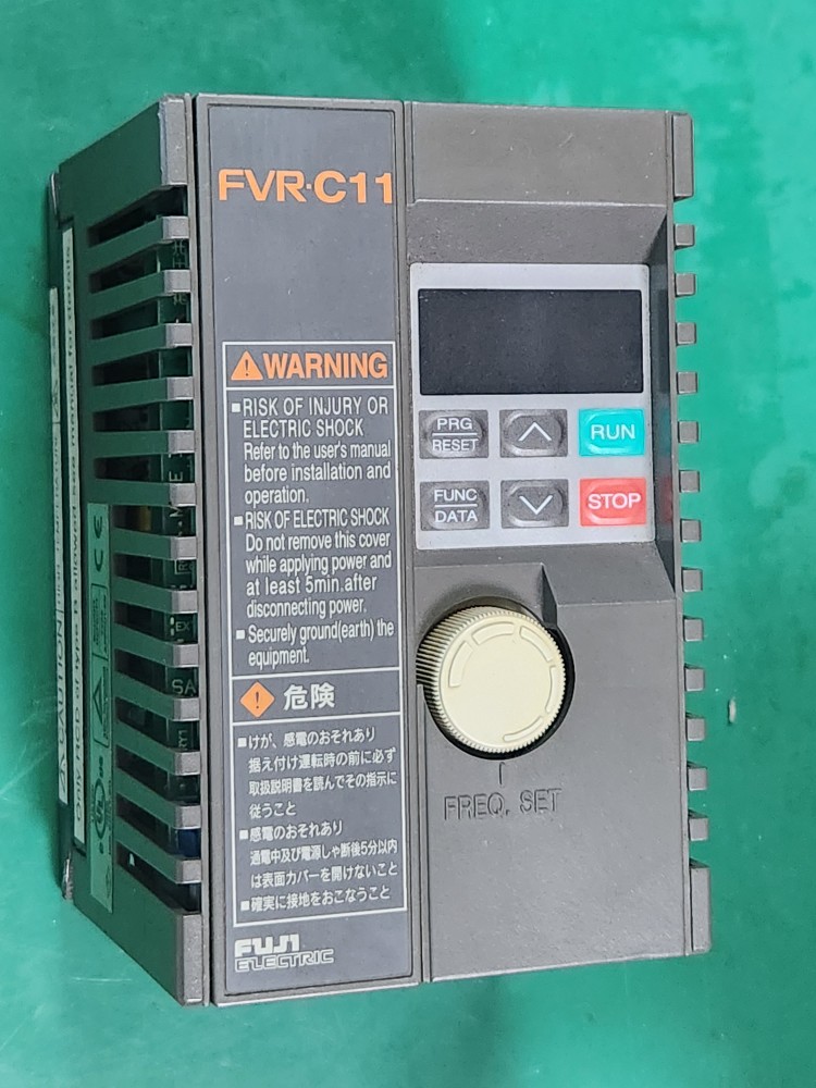 FUJI INVERTER FVRO.2C11S-2 (중고) 후지 인버터