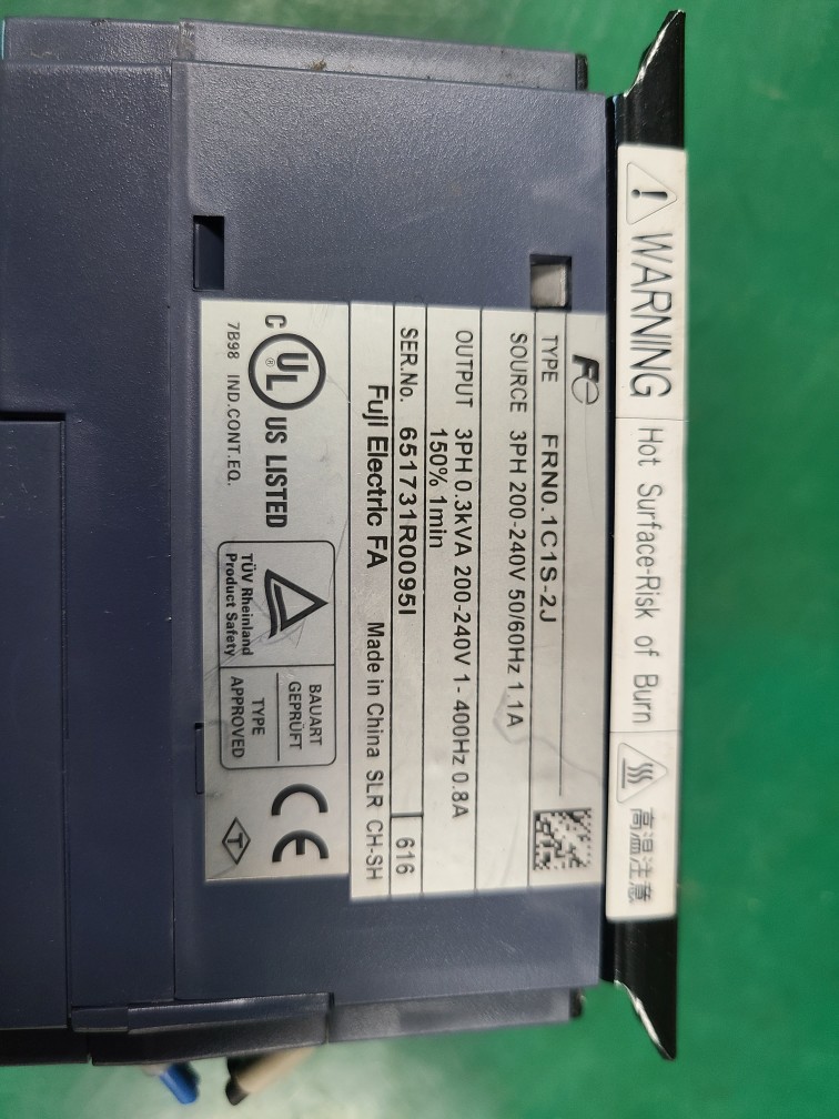 FUJI INVERTER FRN01C1S-2J (중고) 후지 인버터
