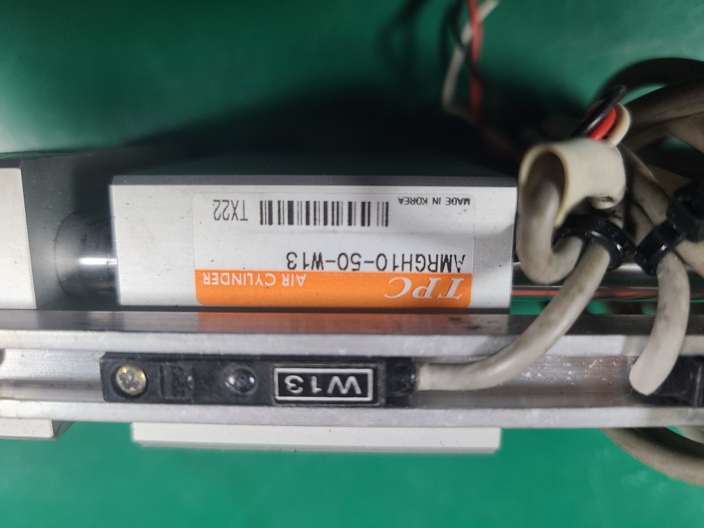 TPC RODLESS CYLINDER AMRGH10-50-W13 (중고) 로드레스 실린더