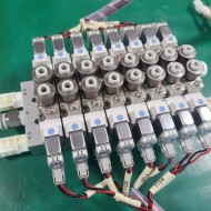 SMC SOLENOID VALVE SY5220-5LZ-C4(8EA-중고) 솔레노이드 밸브