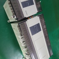 XINJE PLC XD5-60T10-E + XD-E8X8YR 9중고)