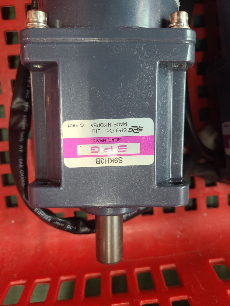 SPG SPEED CONTROL MOTOR S9I180GB-V12 +CONTROL