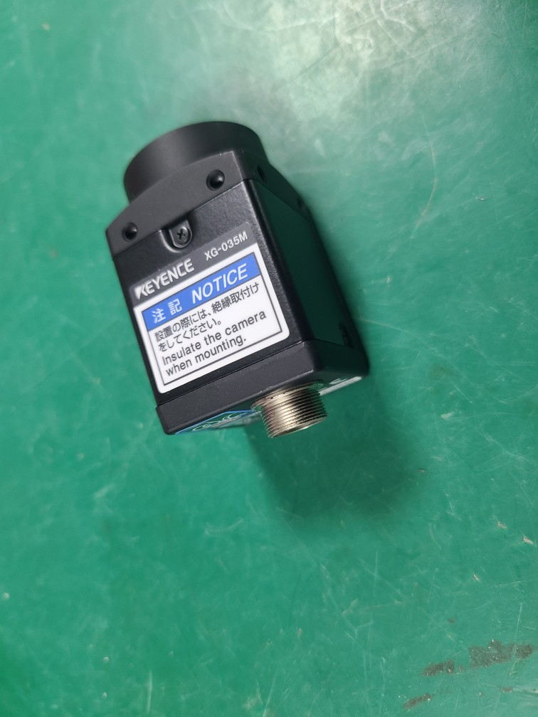 KEYENCE CCD CAMERA XG-035M