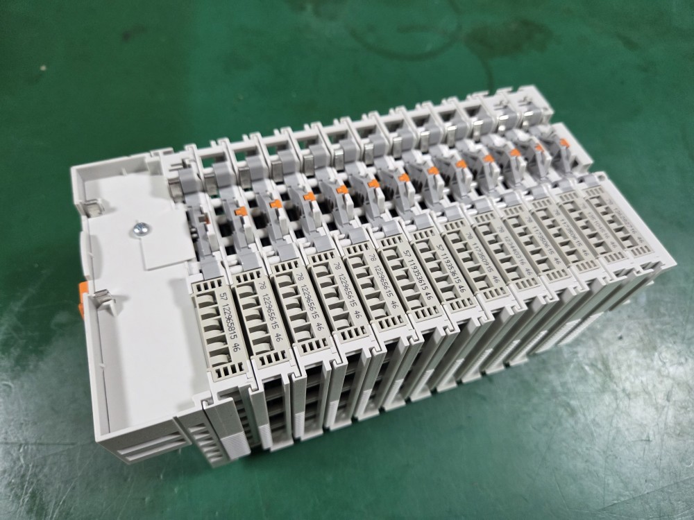 BECKHOFF PLC EK1100  EL9184+EL1809+EL2809+EL6001+EL3151(중고)