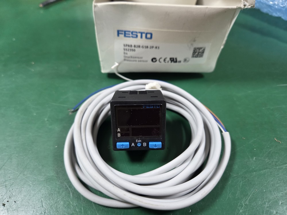 (A급) FESTO 디지탈 압력센서 SPAB-B2R-G18-2P-K1