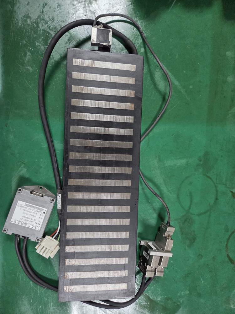 YASKAWA SERVO MOTOR SGLFW-1ZA380BP (중고)