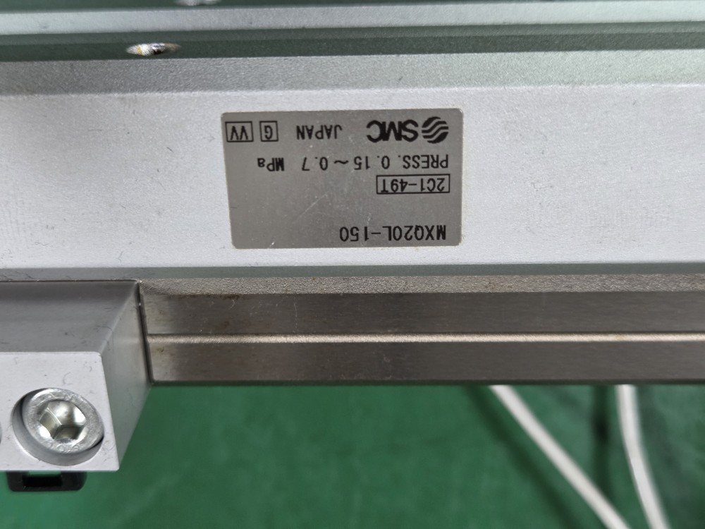 SMC SLIDE TABLE CYLINDER MXQ20L-150 (중고) 슬라이드 테이블 실린더