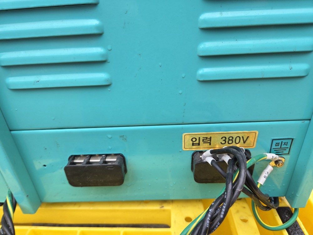 성진전기 전압 조정기 변압기 5KVA (중고)