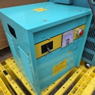 성진전기 전압 조정기 변압기 5KVA (중고)