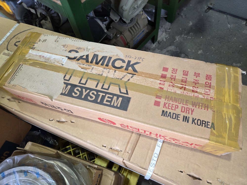 (A급-미사용품) THK BALL SCREW SR15TBUU+400LY 삼익 볼스쿠류