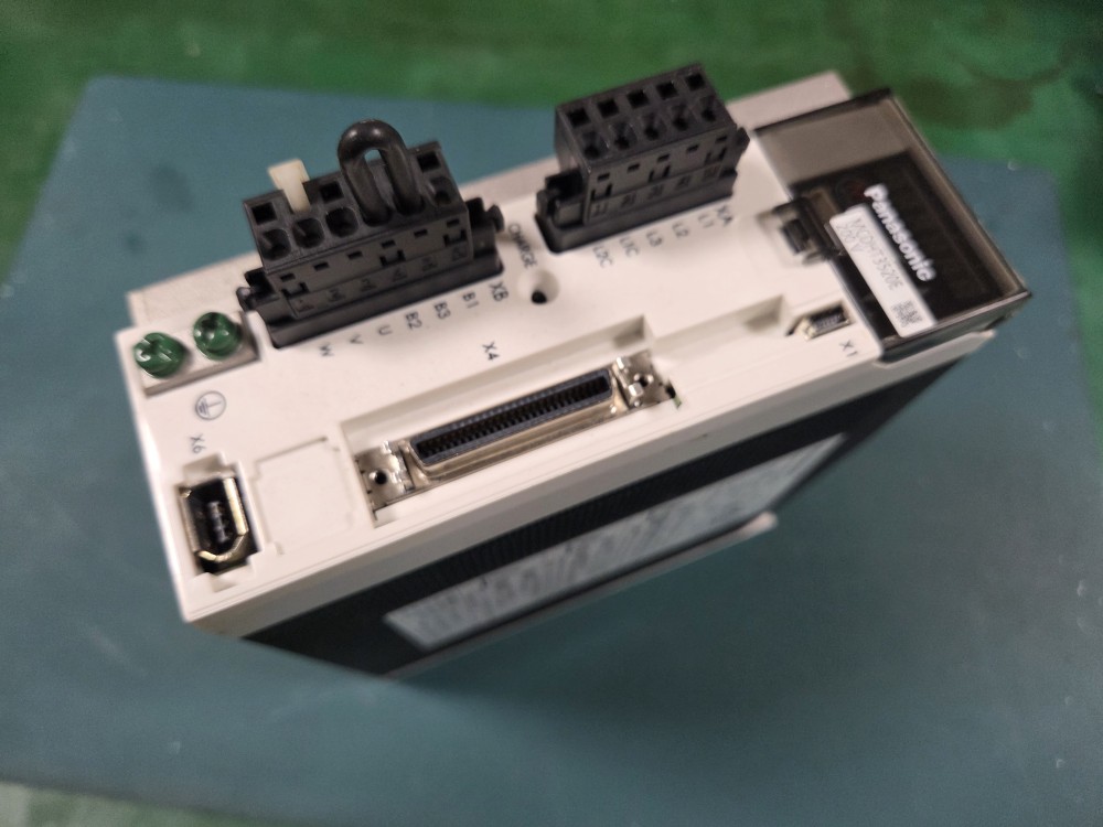 PANASONIC SERVO DRIVER MCDHT3520E(750W-중고) 파나소닉 서보 드라이브