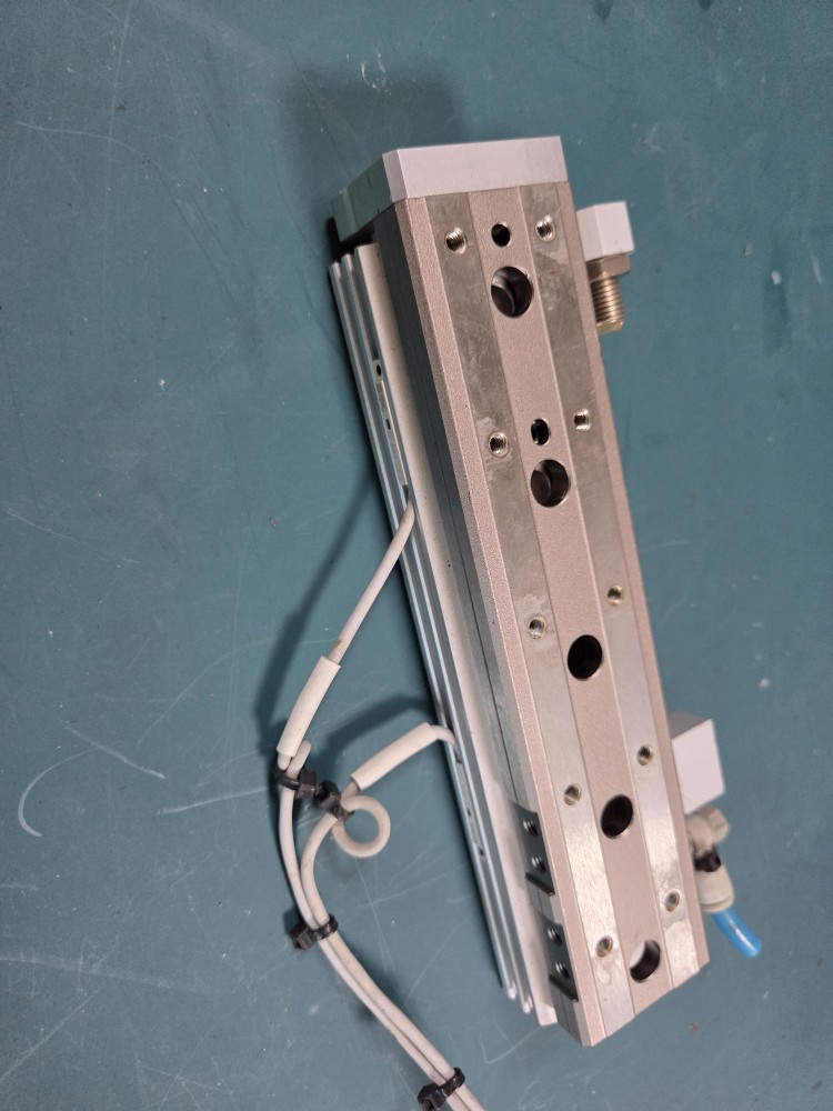 SMC SLIDE CYLINDER MXQ12-100 (중고) 슬라이드 실린더